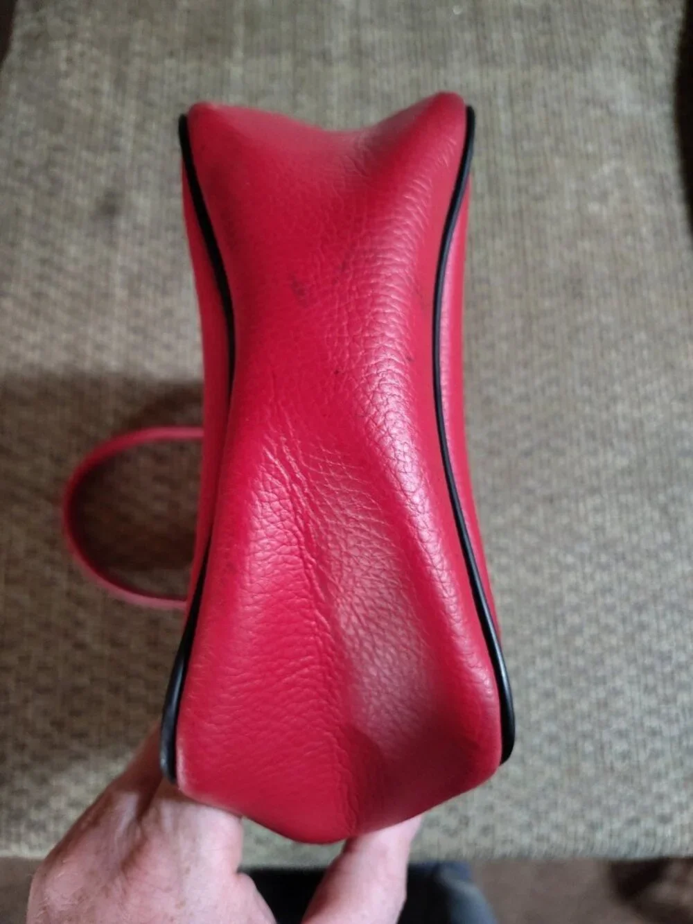 Vintage Hazel Wine Bag Holder Red Made In USA Retro Cottage Stillwell